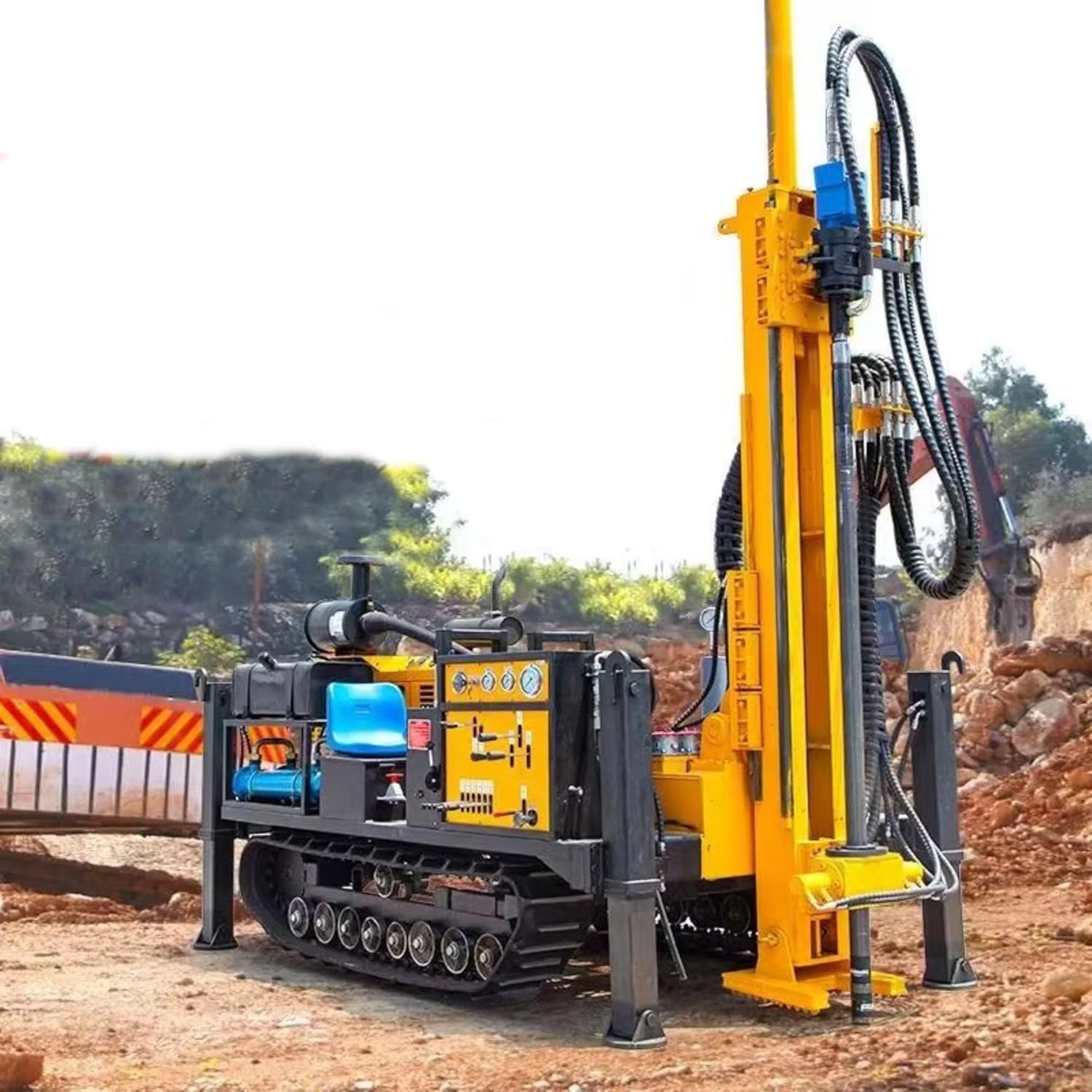 hydraulic borehole drilling rig,tracked water well drilling rig,groundwater drilling equipment,commercial irrigation well drill,best portable well drilling machine,should I buy a crawler drilling rig unboxing and complete package contents